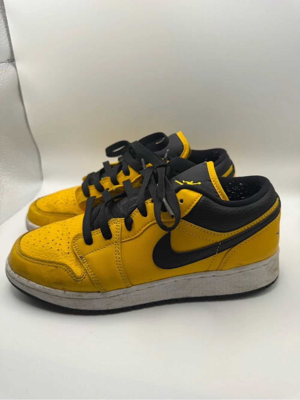 Nike Air Jordan Low Top Sneaker in Yellow and Black